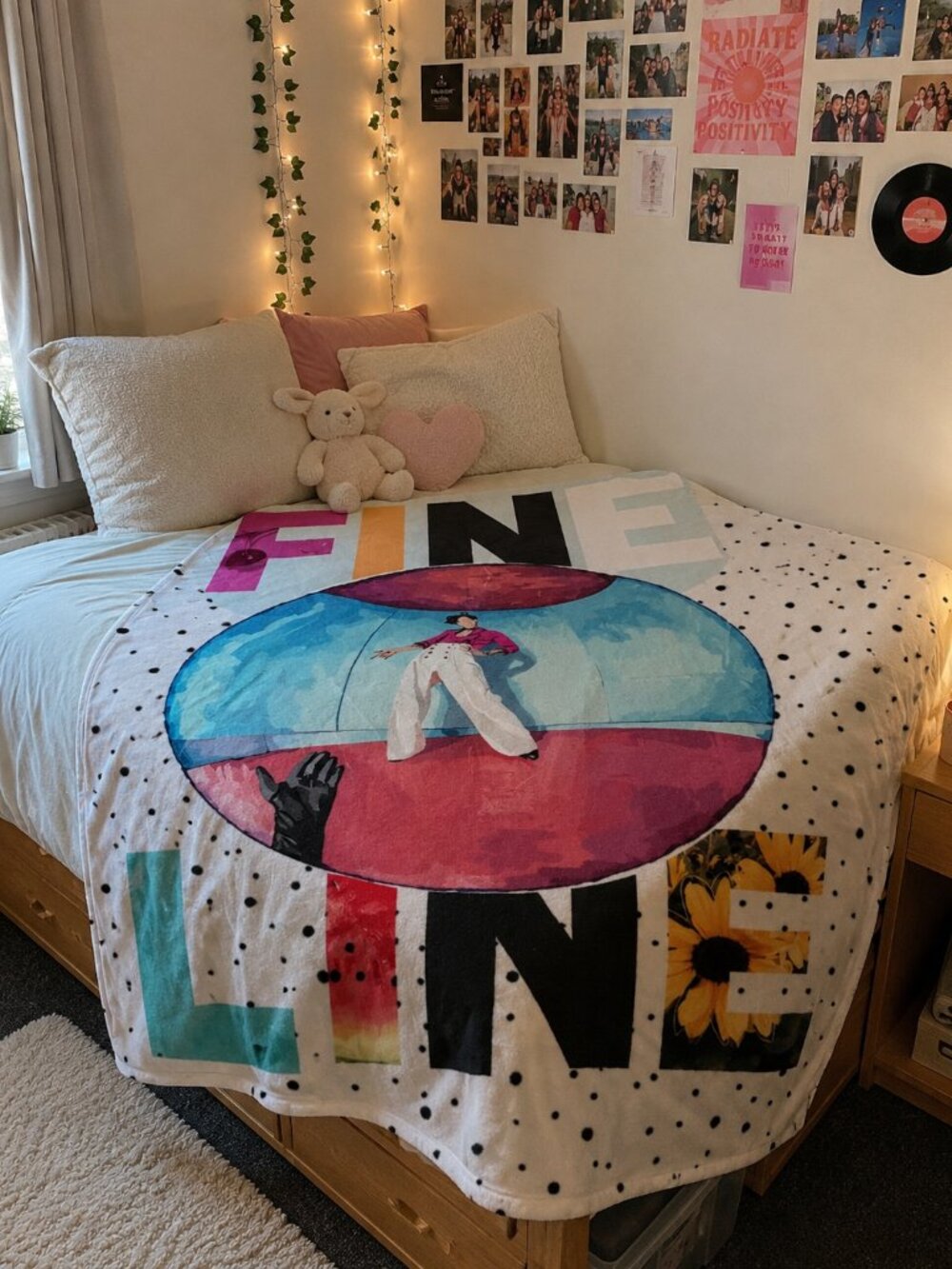 Harry Styles 'Fine Line' 38 x 52-inch Throw Blanket